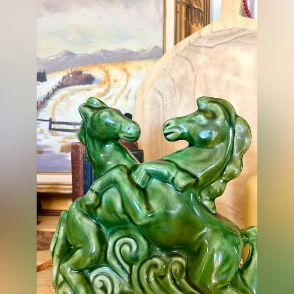 MID Century vintage jade green ceramic horse TV lamp WORKS! Stunning Color - Picture 3 of 6
